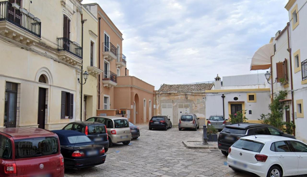 Appartamento Fontanella Deluxe Brindisi Exterior photo